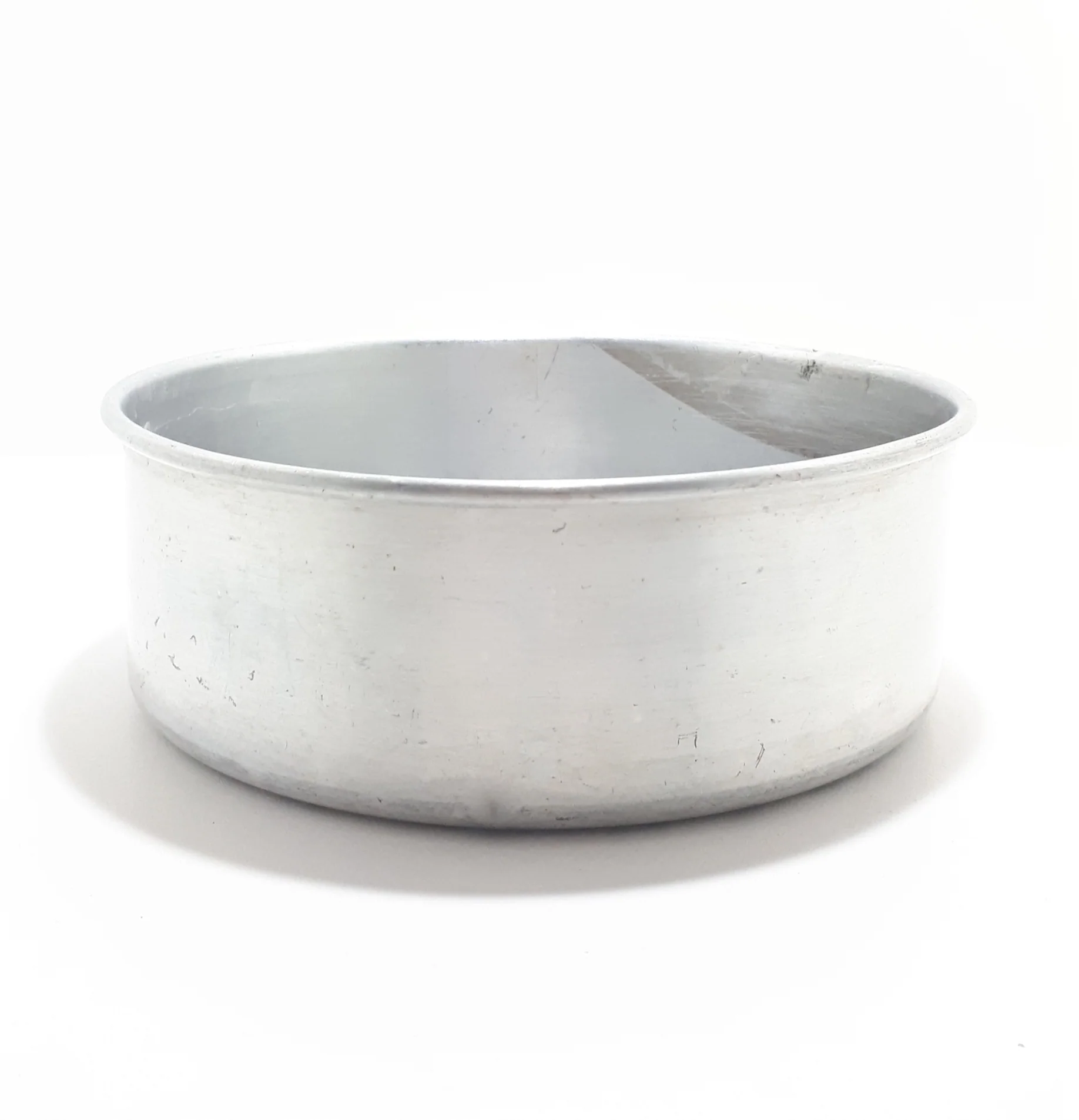 18 cm Aluminium Cake Pan/Tin With Rolled Rim