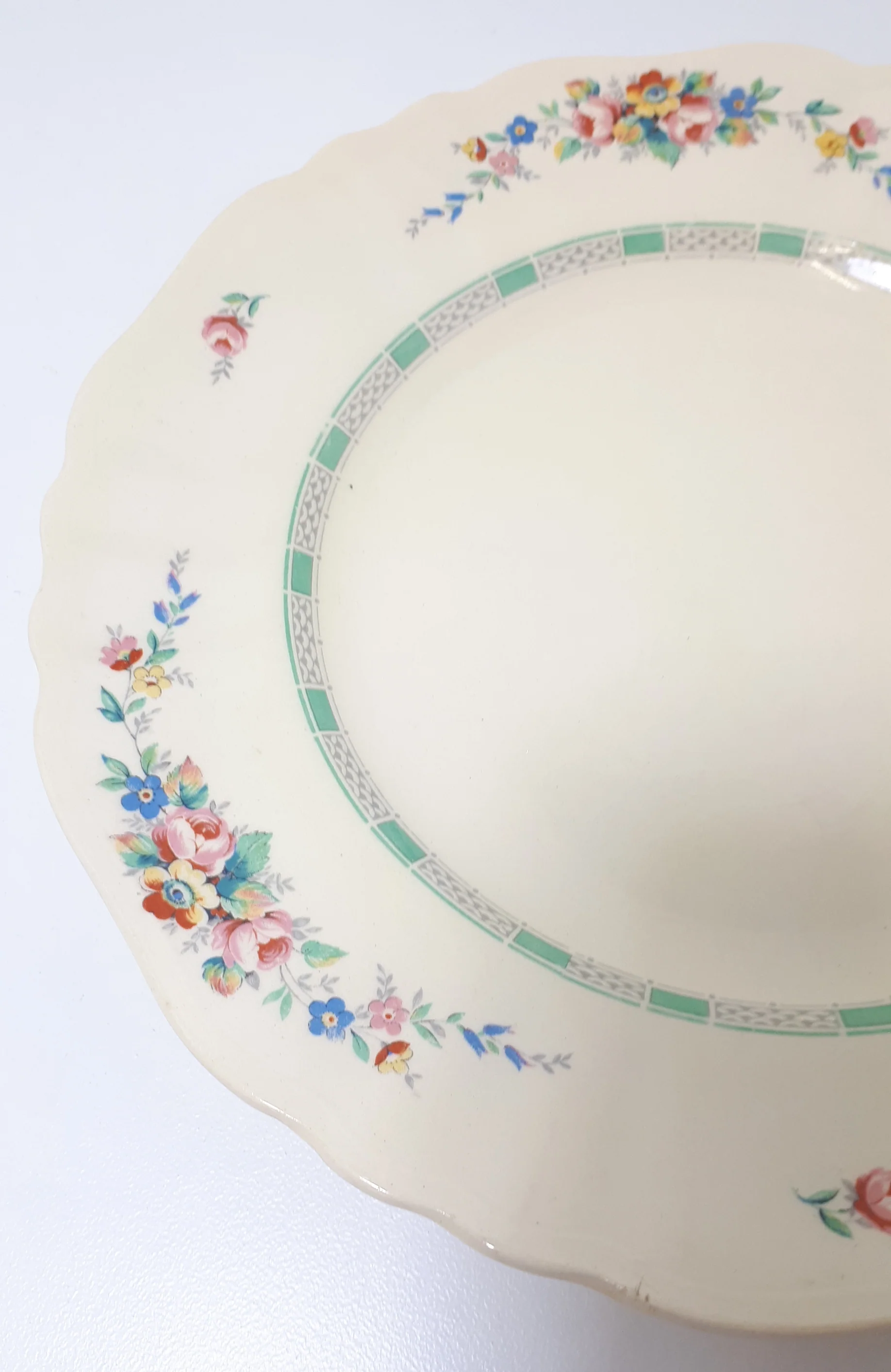 1912+ Antique J&G Meakin Sunshine Series Decorative Dinner Plate - Image 5