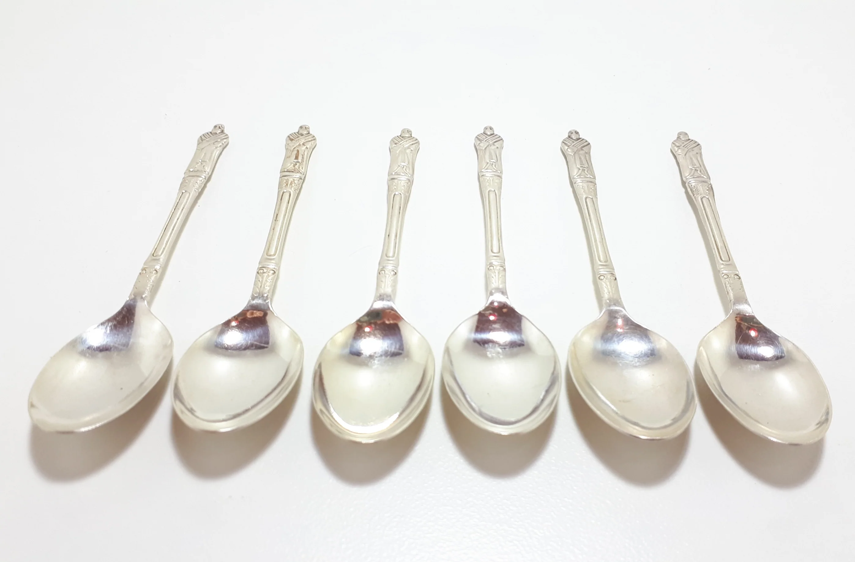 1940's - 1950's Vintage Set Of 6 Silver Plated St. Paul/St. Matthew Apostle Demitasse Spoons - Image 3