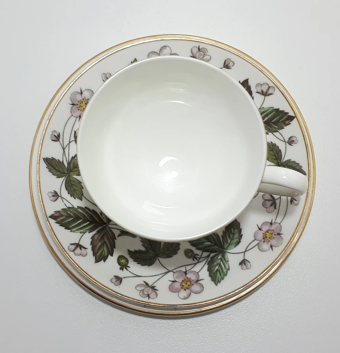 21 Piece Vintage Wedgwood Etruria Barlaston Strawberry Hills Tea Set – Circa 1957 - 1978 - Image 10