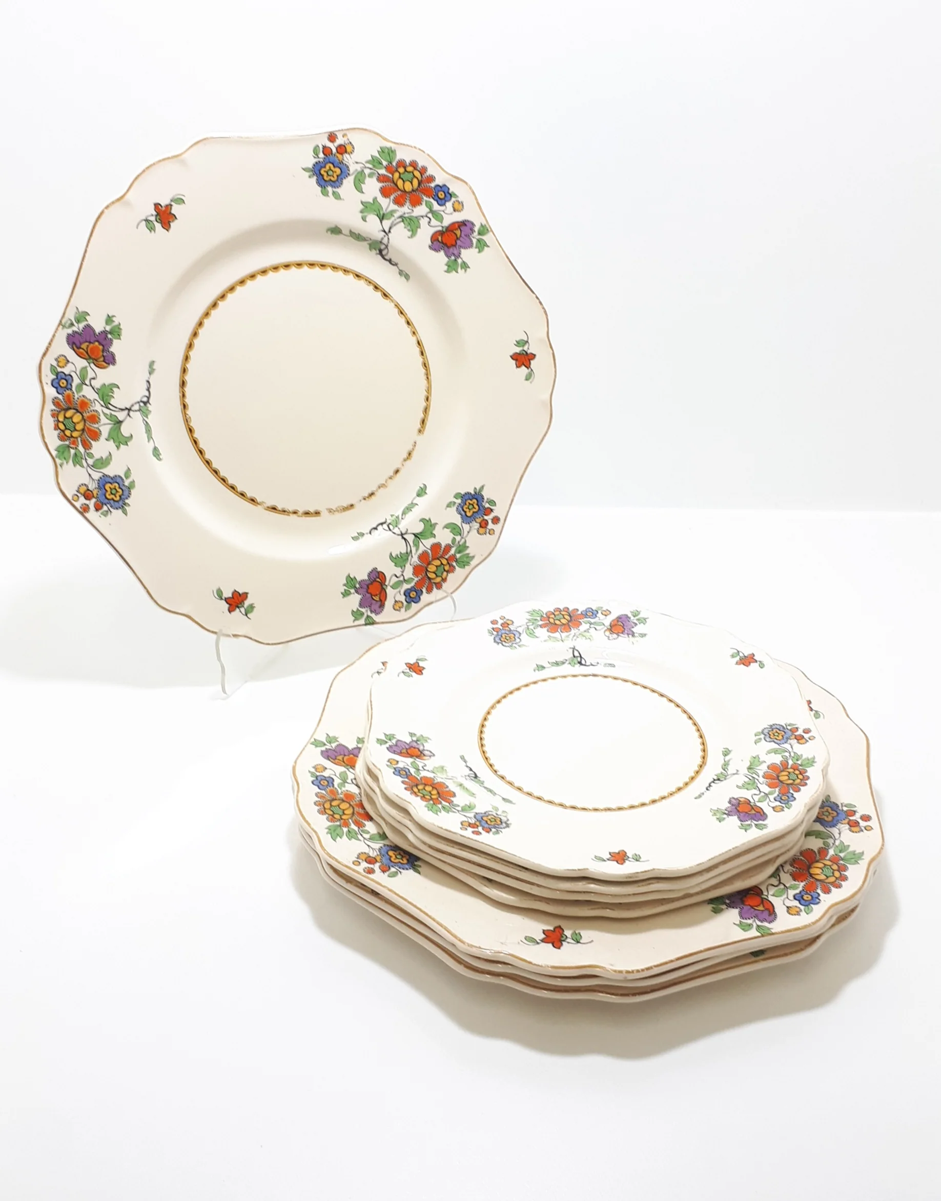 8 Piece Dinnerware, 1927+ Vintage John Maddock & Sons Set Of Royal Ivory Ware – Minerva Series, Persian Rose Pattern - Image 5