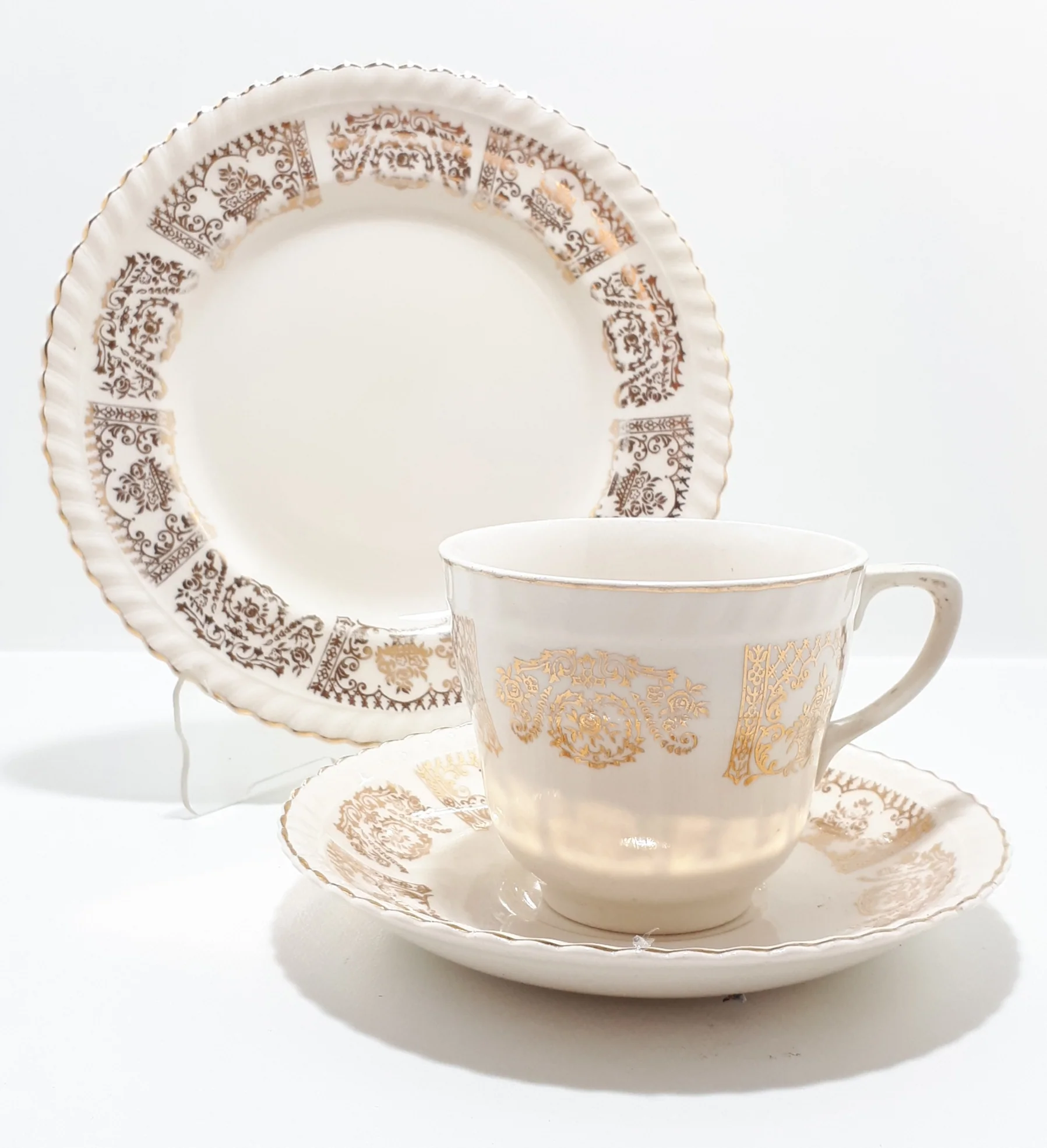 Antique 1913-1920’s Johnson Bros Porcelain Tea Trio – JB10 & JB13 Gold Pattern