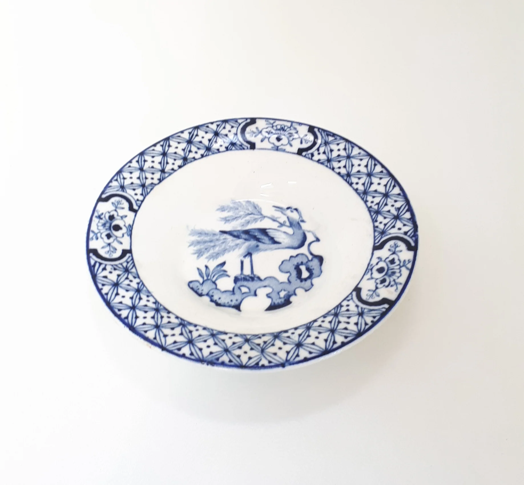 c. 1916+ Antique Wood & Sons Blue And White Yuan Butter Pat Dish - Image 2