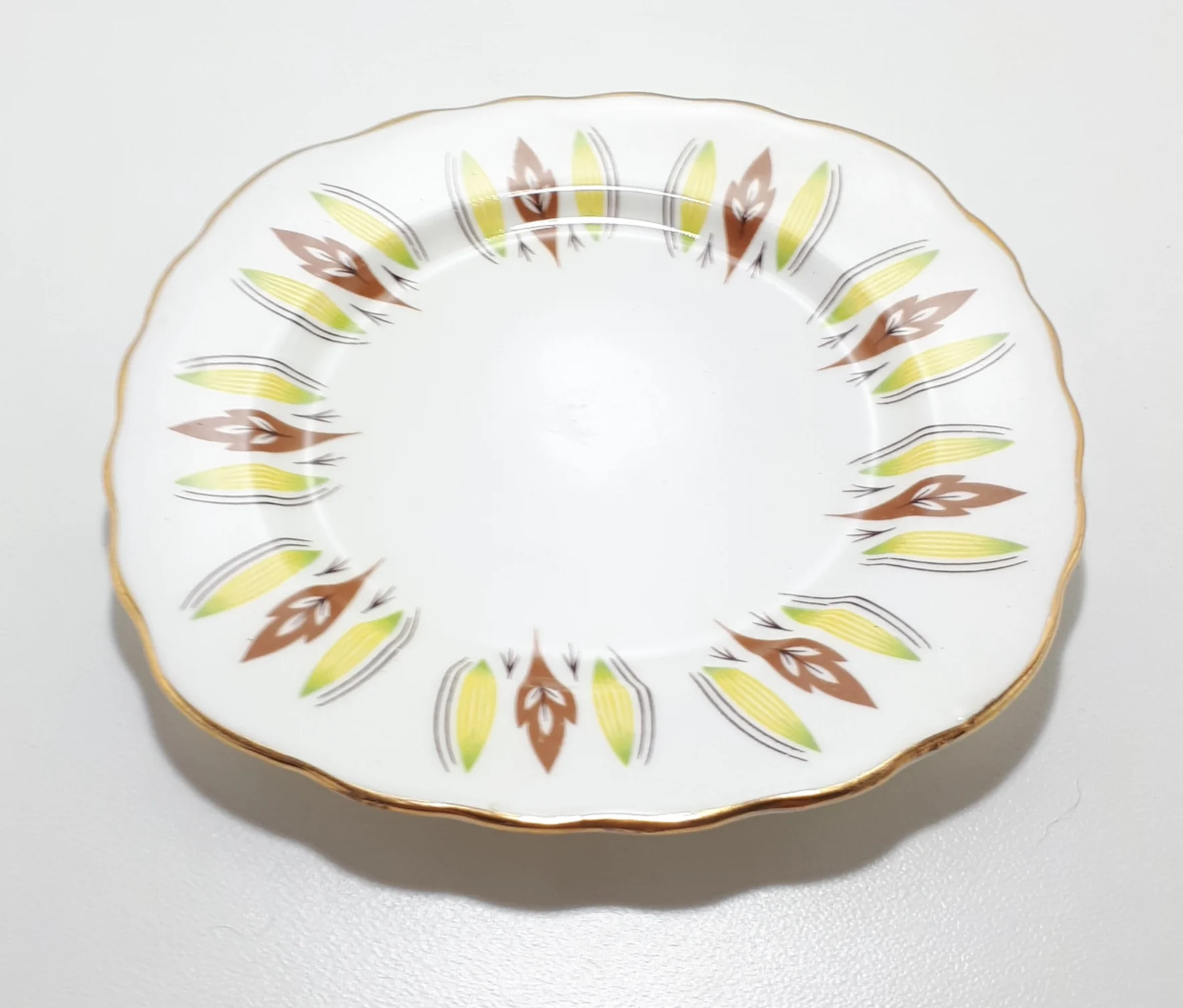 Colclough Bone China Tea Plate – Pattern 8197 - Image 2