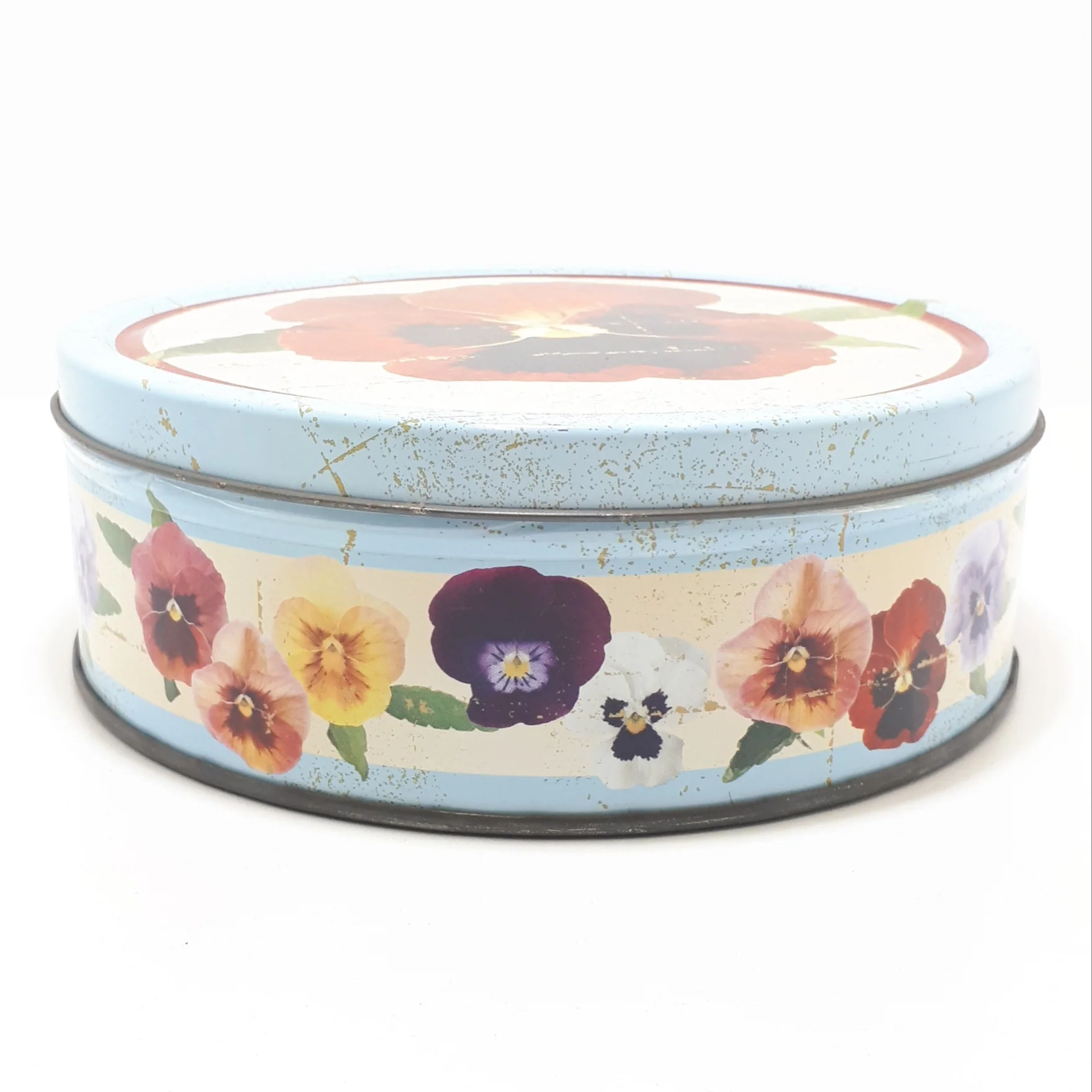 Collectable Vintage Biscuit Tin – Romantic Flowers - Image 3