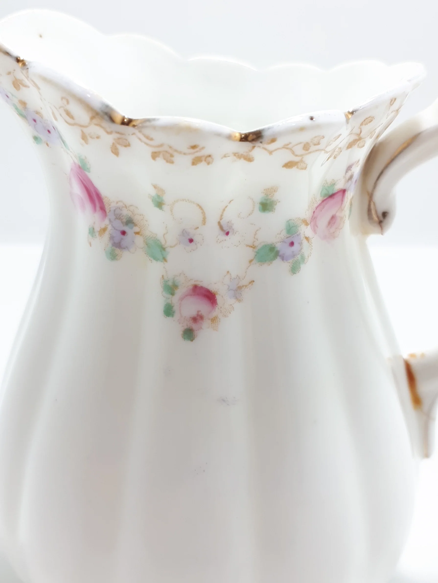 Dainty Vintage Fine Porcelain Manoir Shape Creamer – Fluted Sides and Scalloped Rim – Pattern No. 1574 B - Image 2