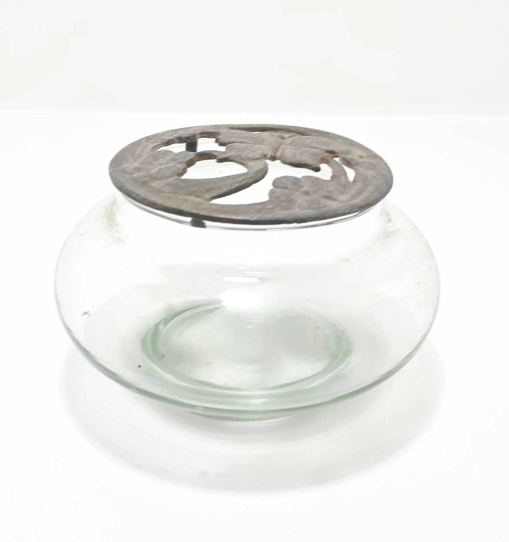 Glass Potpourri Bowl With Pierced Cast Metal Lid - Image 3
