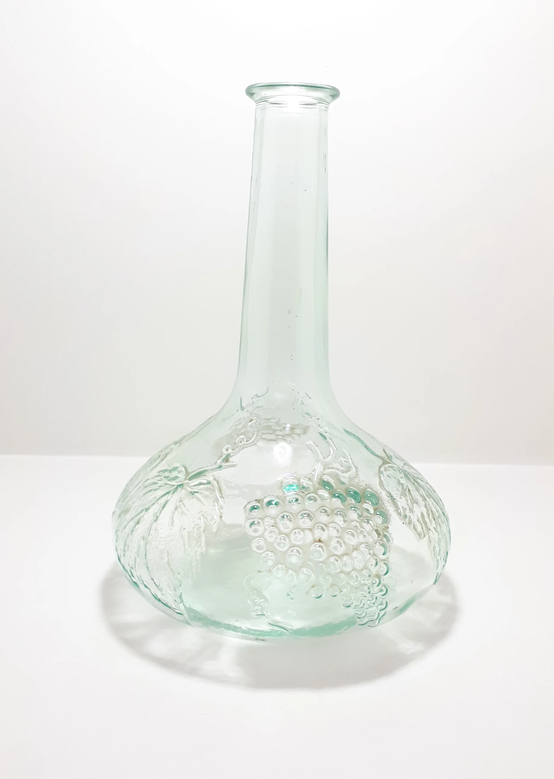 Glass Wine, Port Or Sherry Decanter With Embossed Grape & Leaf Decoration
