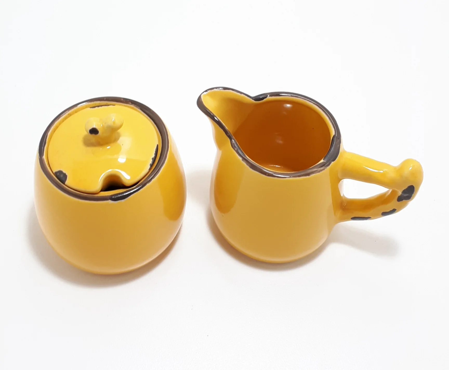 Golden Yellow Ceramic Lidded Sugar Bowl & Creamer – Enameled Look - Image 2