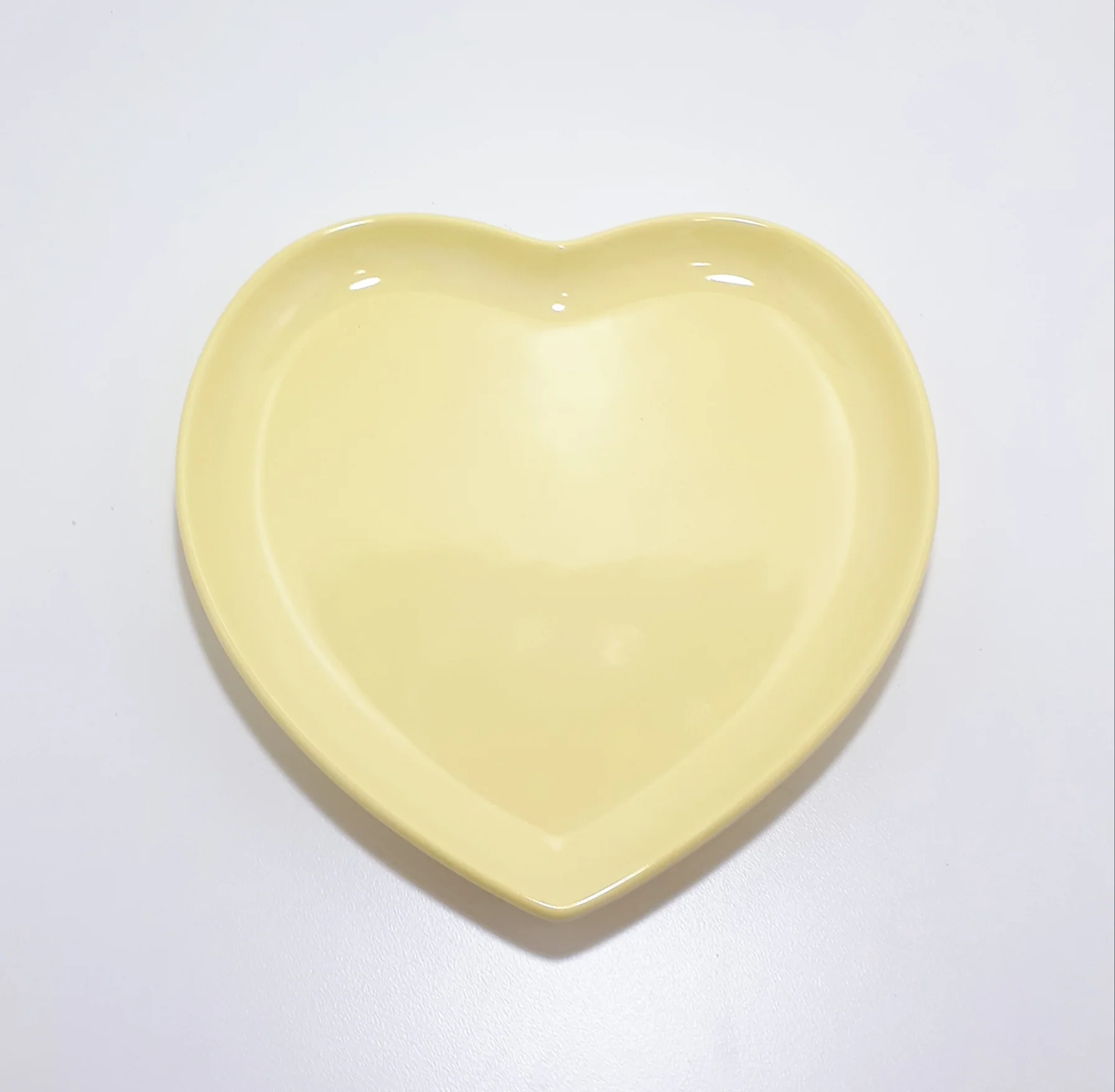 Heart Shaped Ceramic Dish - Lemon Yellow - Image 3