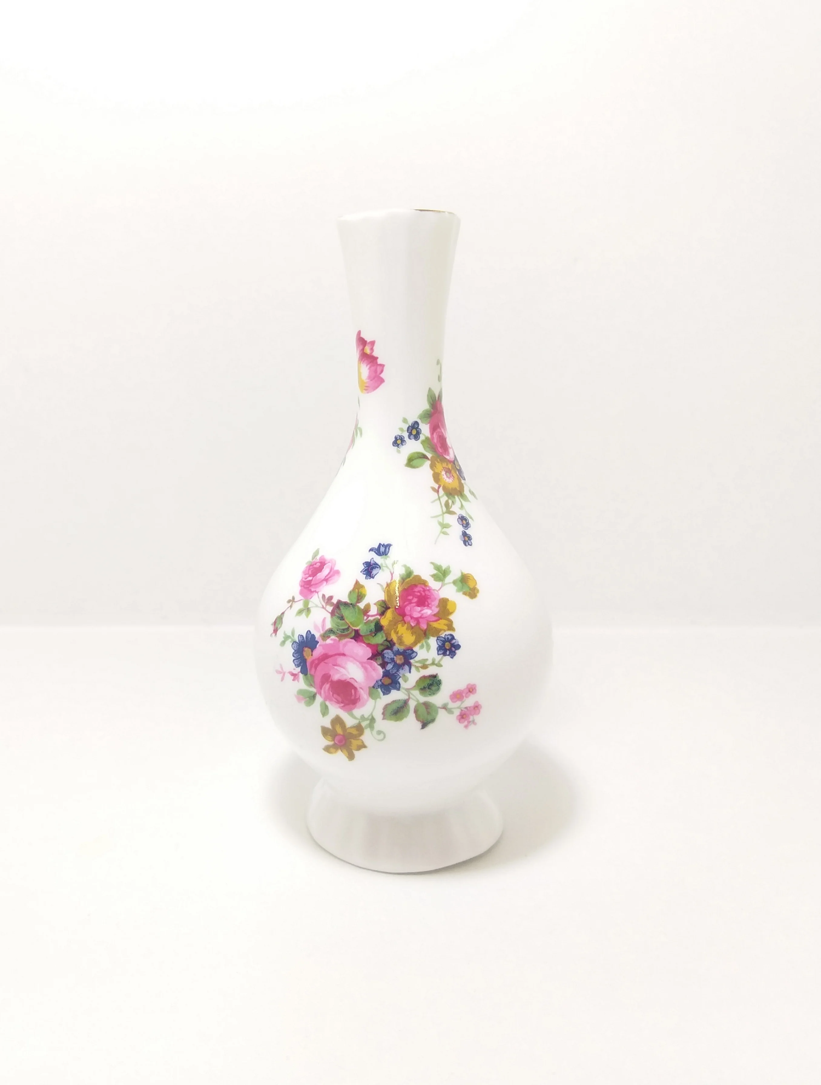 Kirsty Jayne China Bud Vase β Rose Detail - Image 3