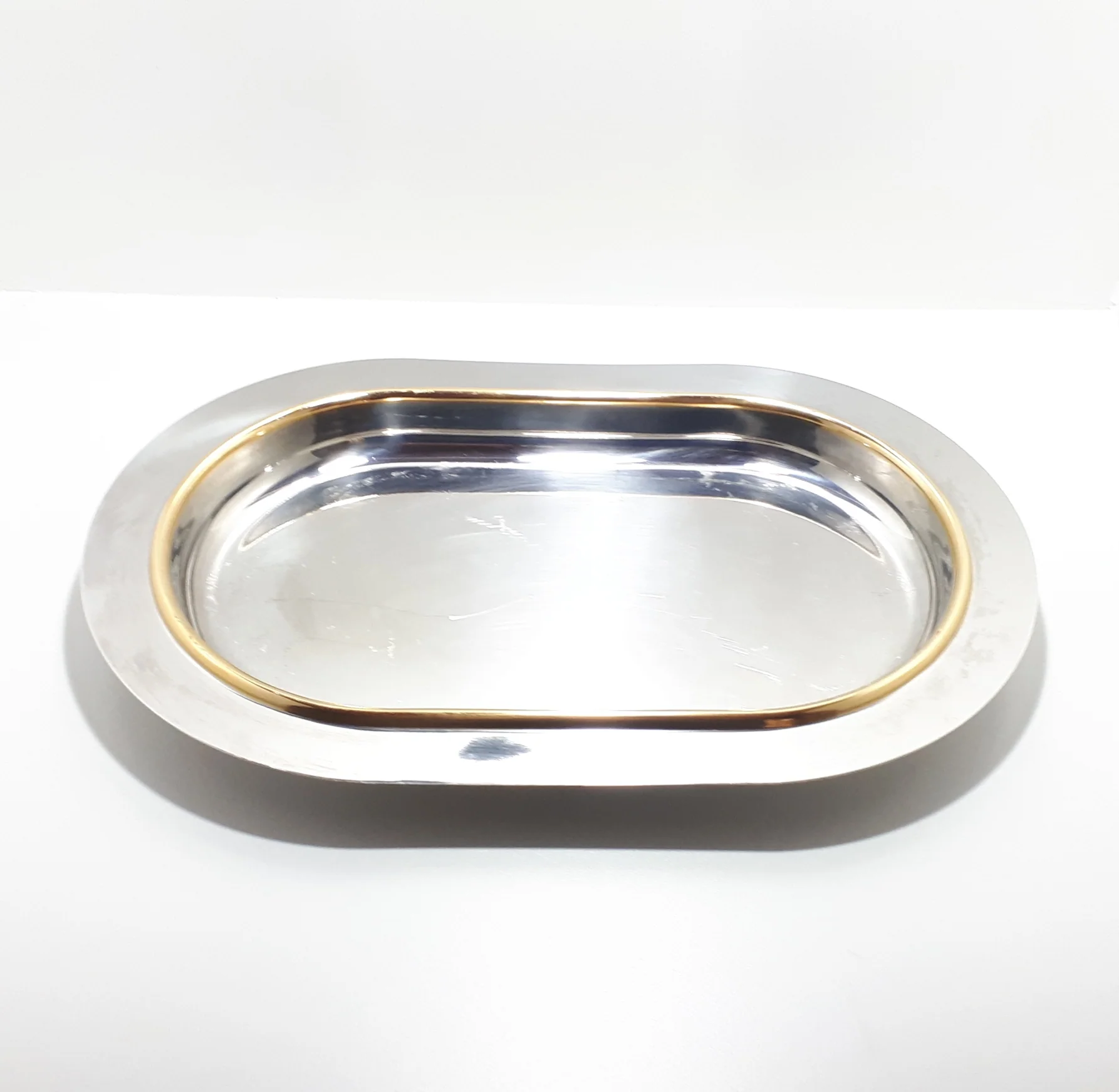Large Oval Shaped Vintage Italian Morinox Stainless Steel Serving Platter/Bowl With 24kt Gold Plated Rim - Image 3