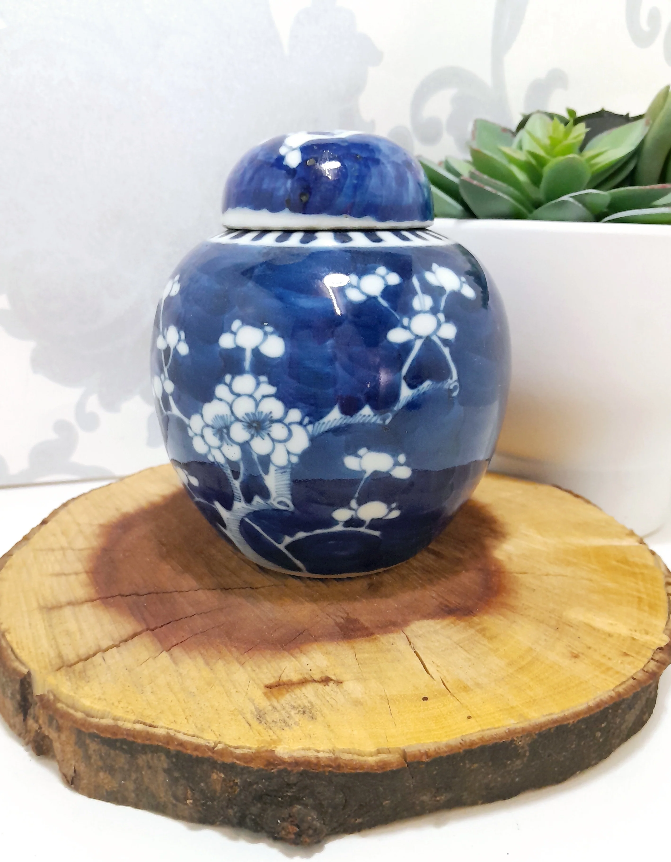 Mottled Cobalt Blue & White Cherry Blossom Ginger Jar - Image 3