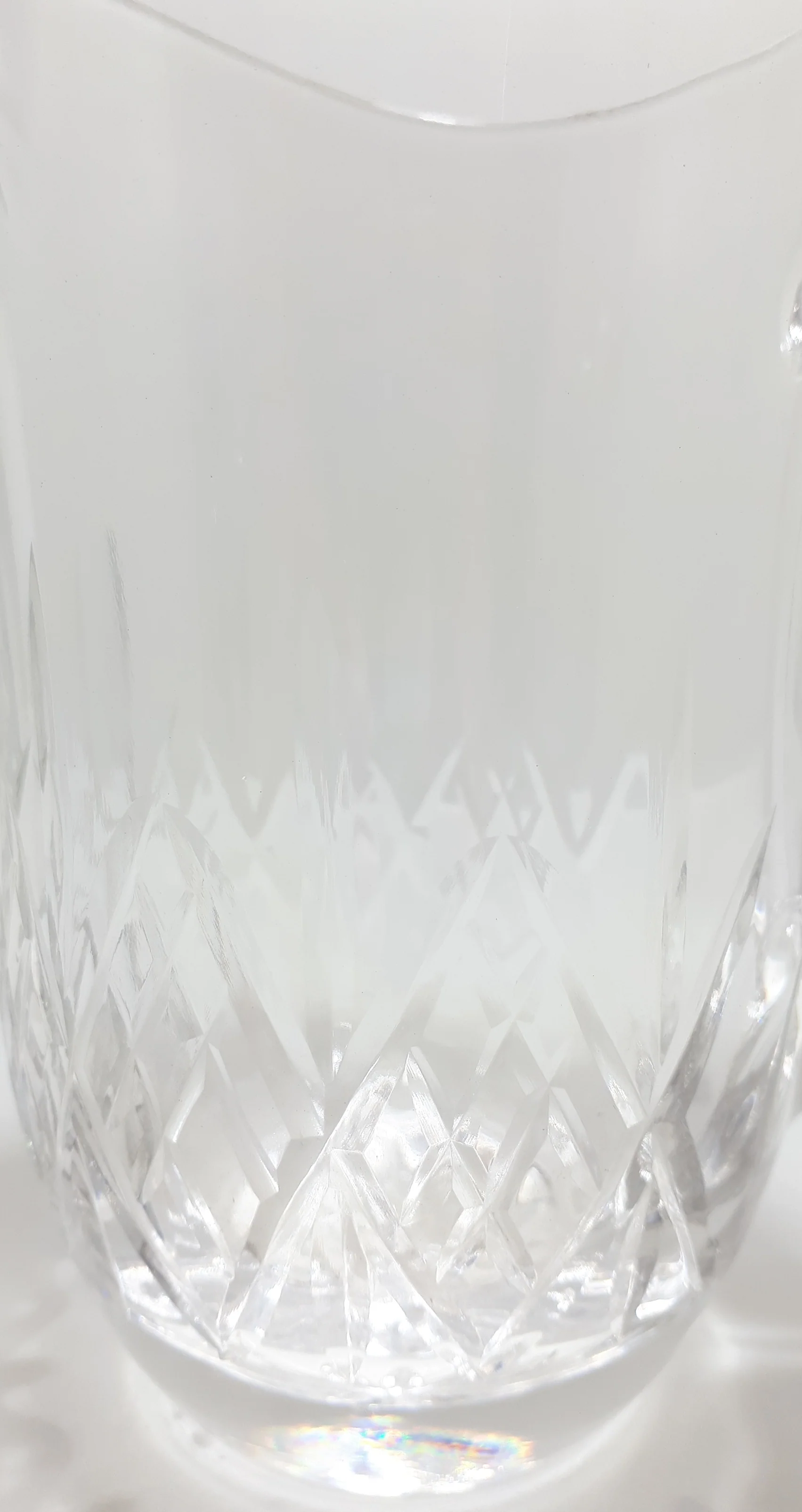 Pristine Condition Cut Lead Crystal Pitcher With Diamond Crosshatch Patterning - Image 4