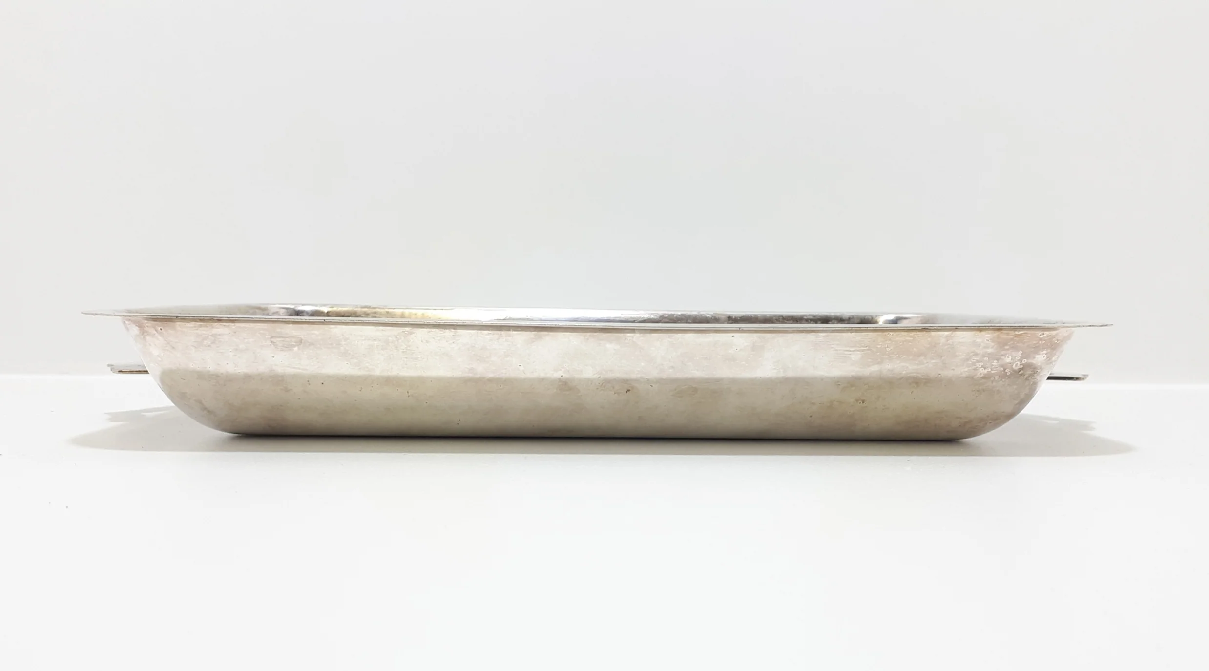 Rectangular Well-used Vintage Silver Plated Dish With Handles - Image 4
