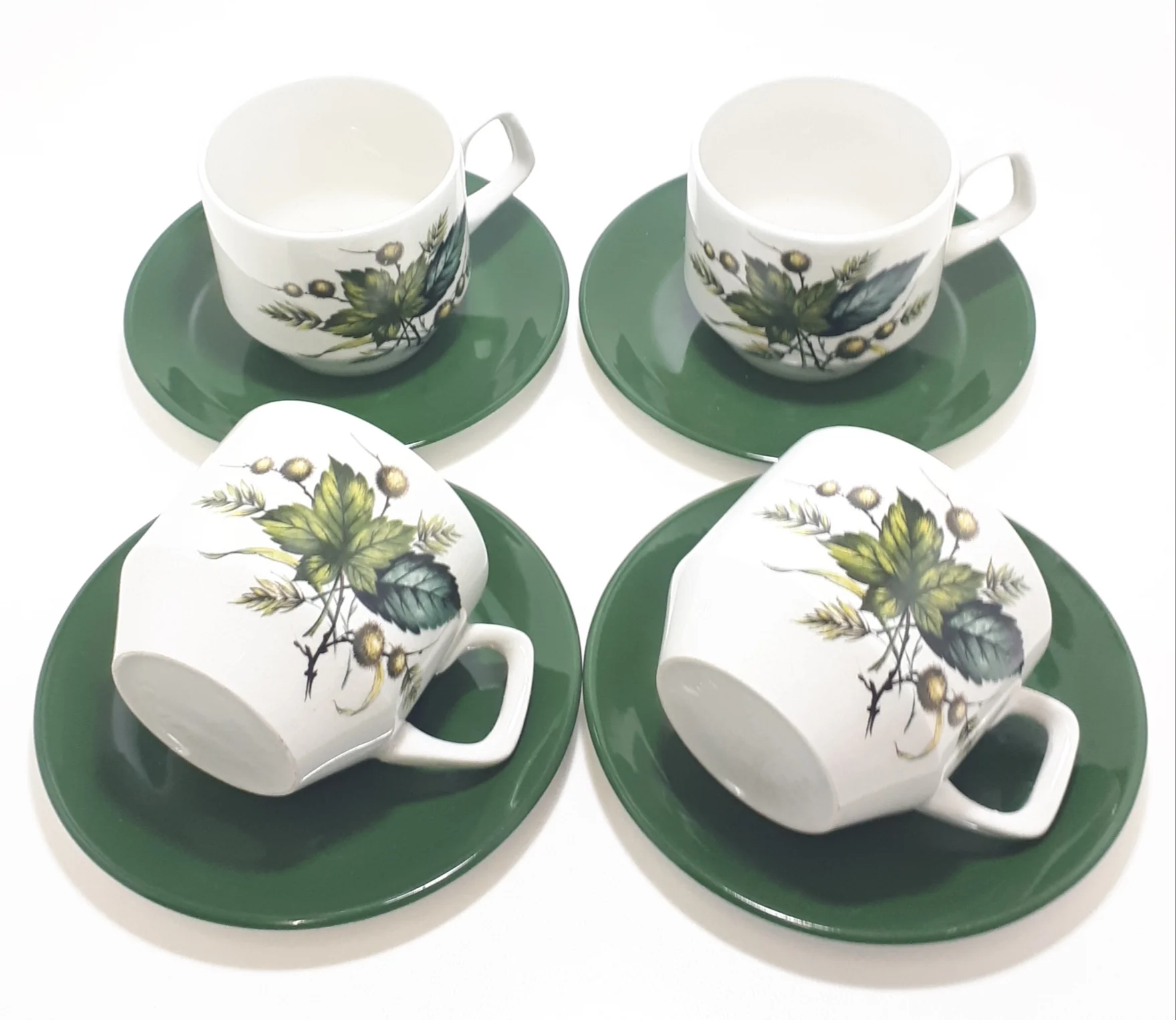 Retro & Vintage 1970’s Wood & Sons Alpine Ironstone Set Of Four Coffee Cups & Saucers – Sherwood Pattern - Image 3