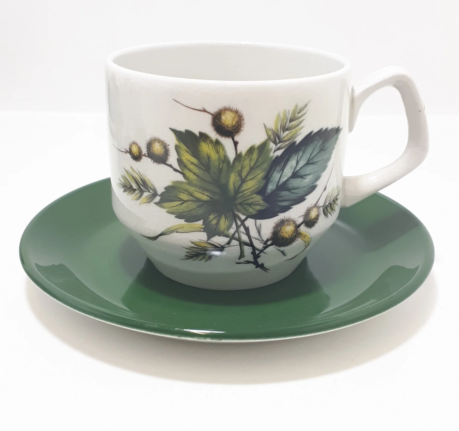 Retro & Vintage 1970’s Wood & Sons Alpine Ironstone Set Of Four Coffee Cups & Saucers – Sherwood Pattern - Image 4