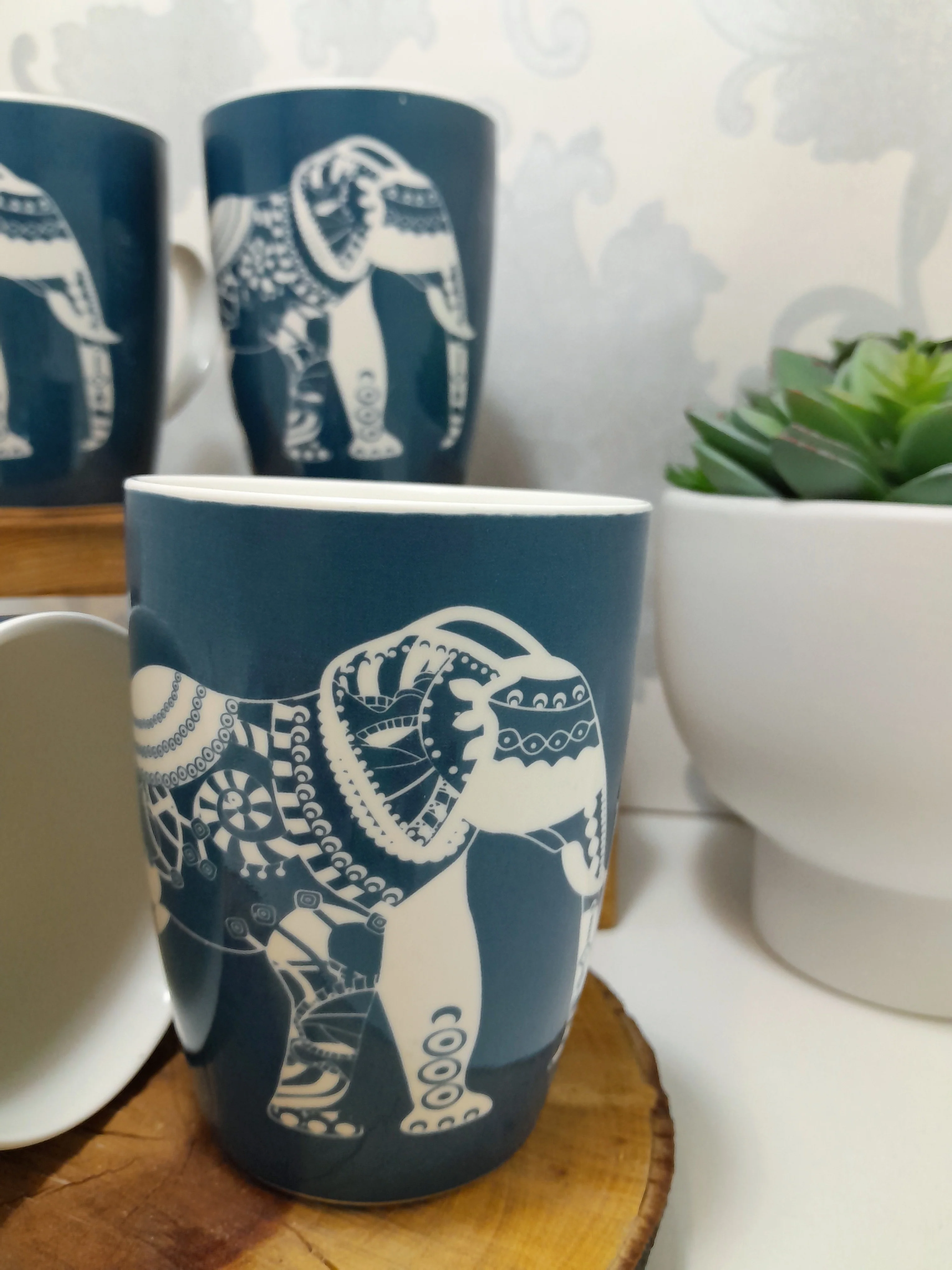 Set Of 4 Blue & White Bone China Mugs With Elephant Print - Image 3