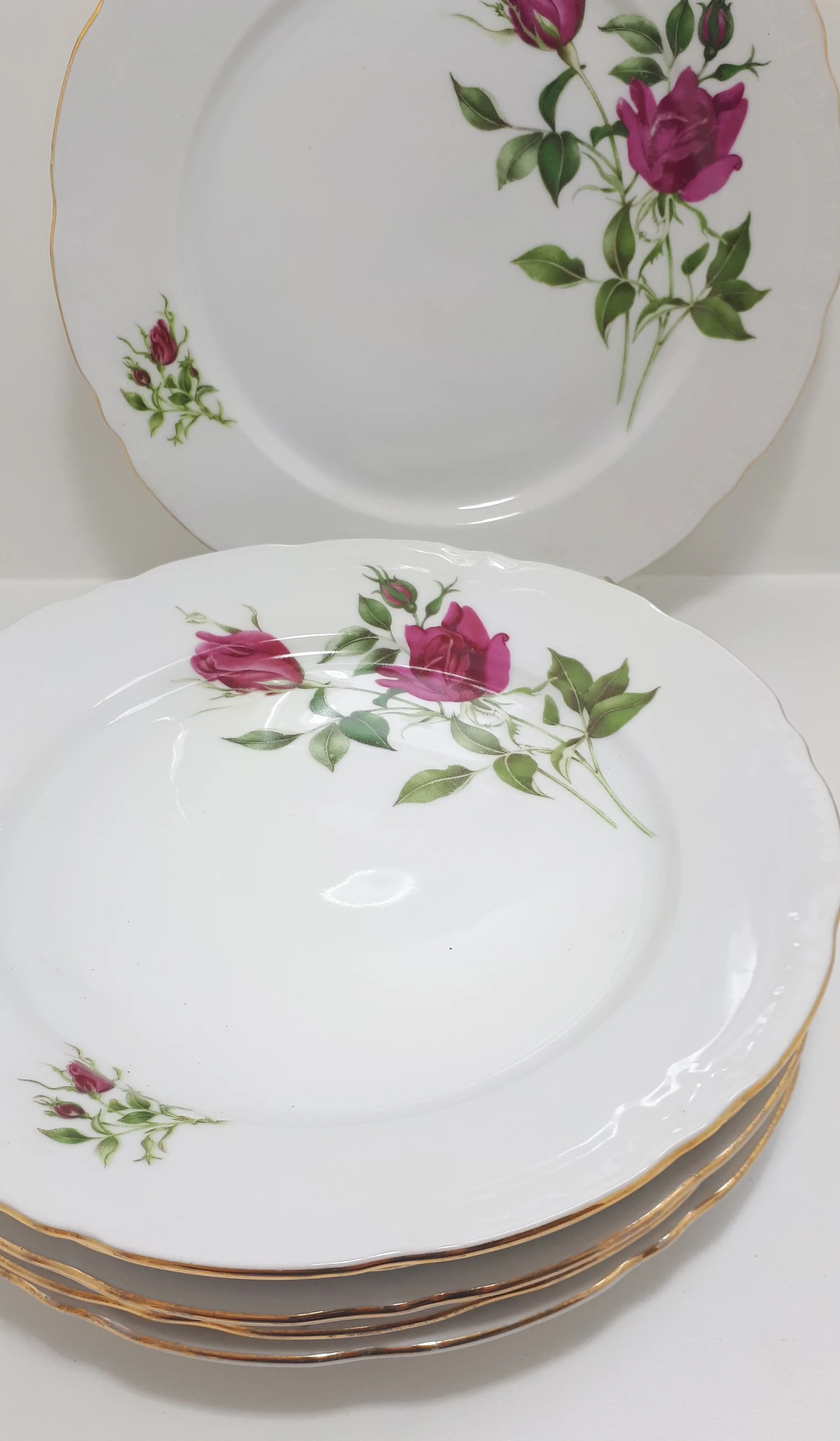 Set Of 6 Czechoslovakian Dinner Plates – Rose Detail With Embossed, Scalloped & Gold Trim Rims - Image 4