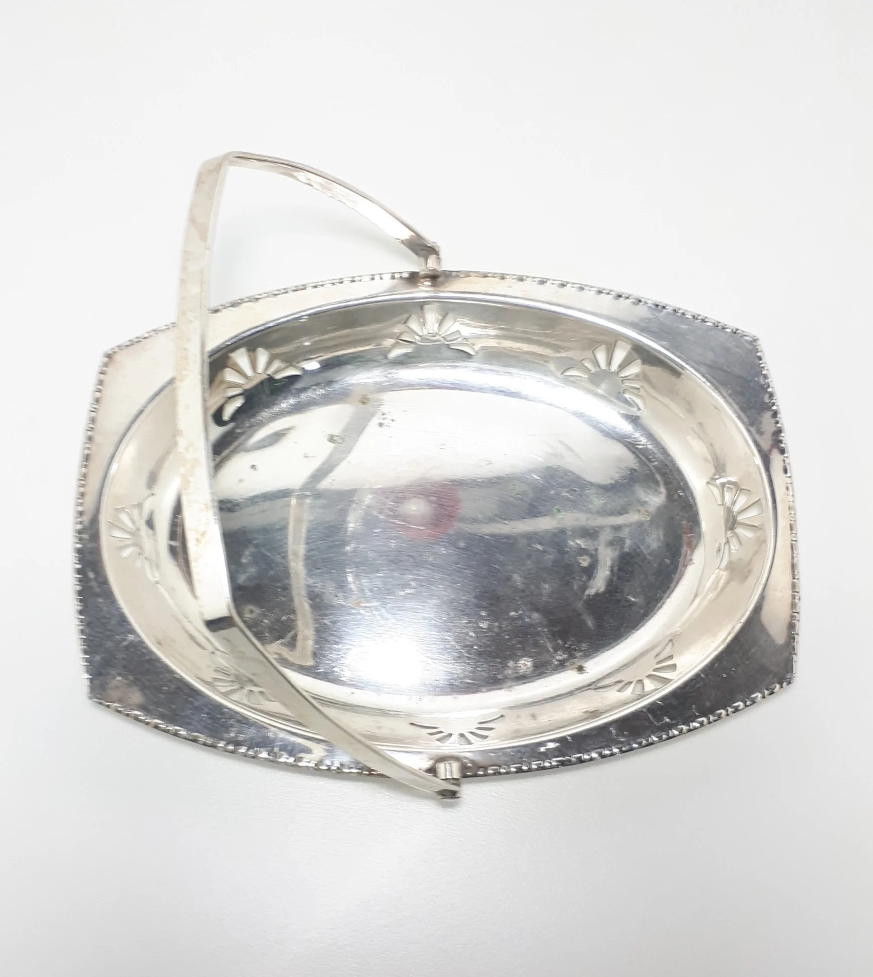 Silver Plated Swing Handled Vintage Presentation Basket - Image 4