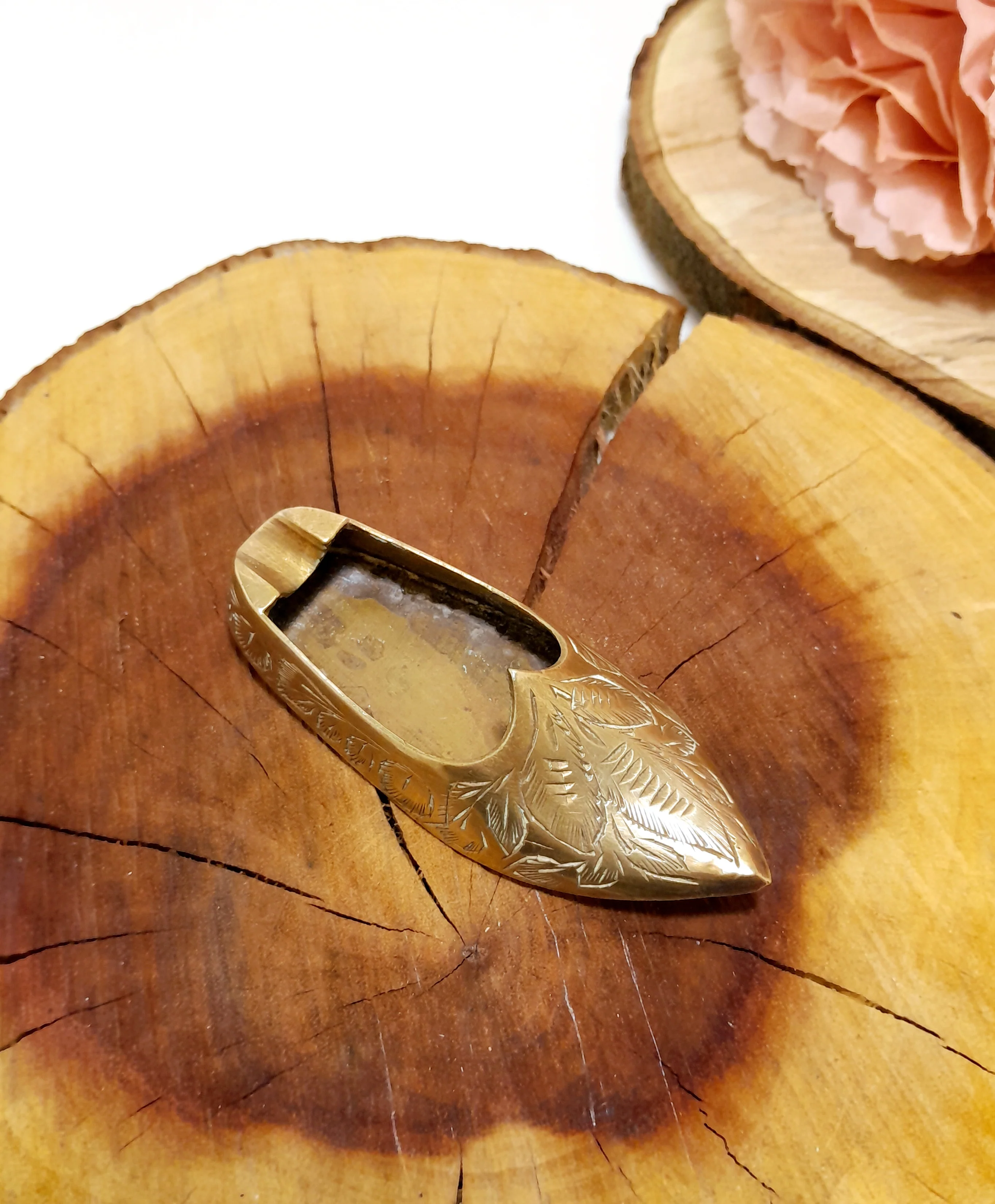 Small Brass Shoe-Shaped Ladies Ashtray - Image 2