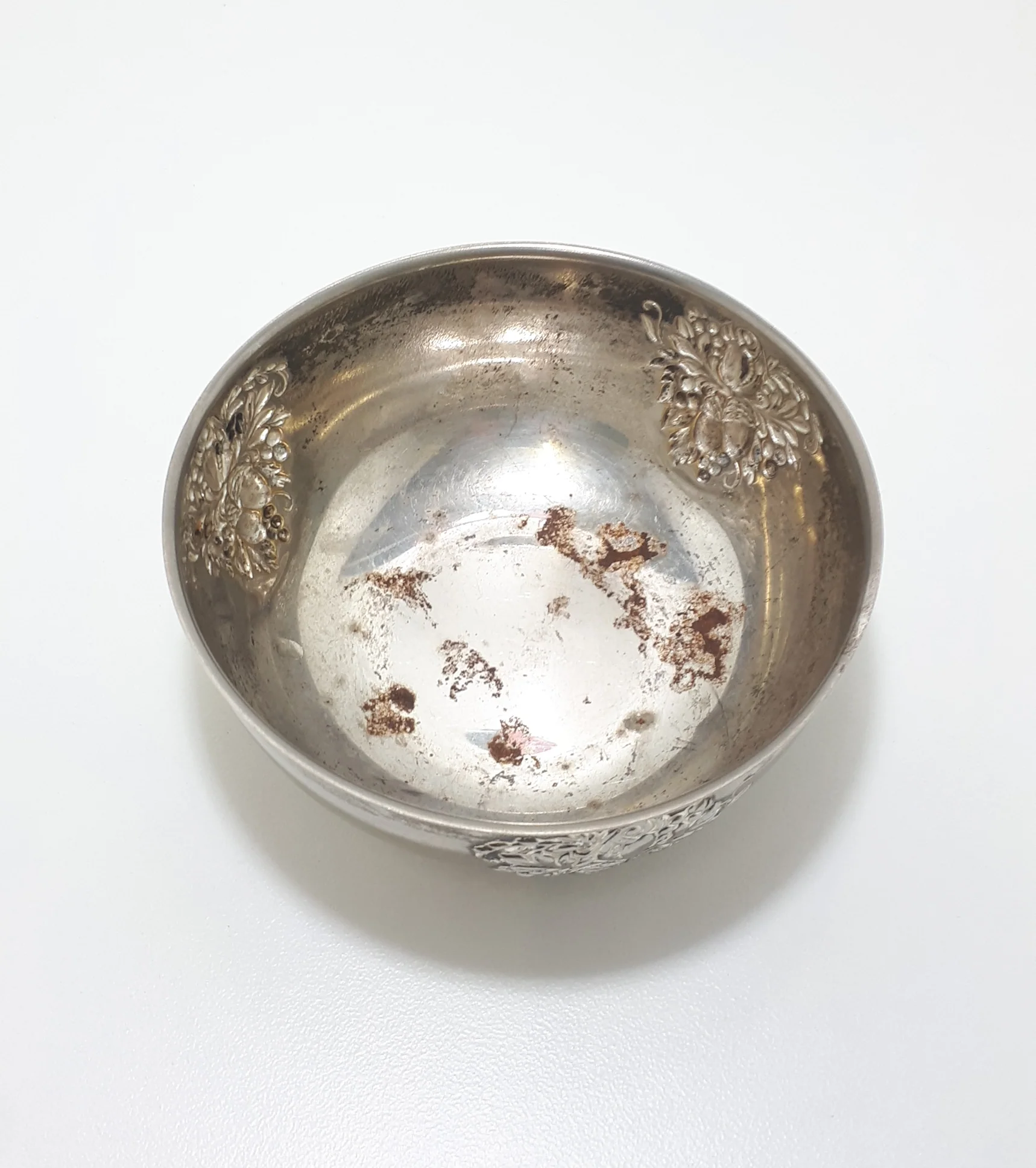 Small Silver Plated Bowl - Image 2