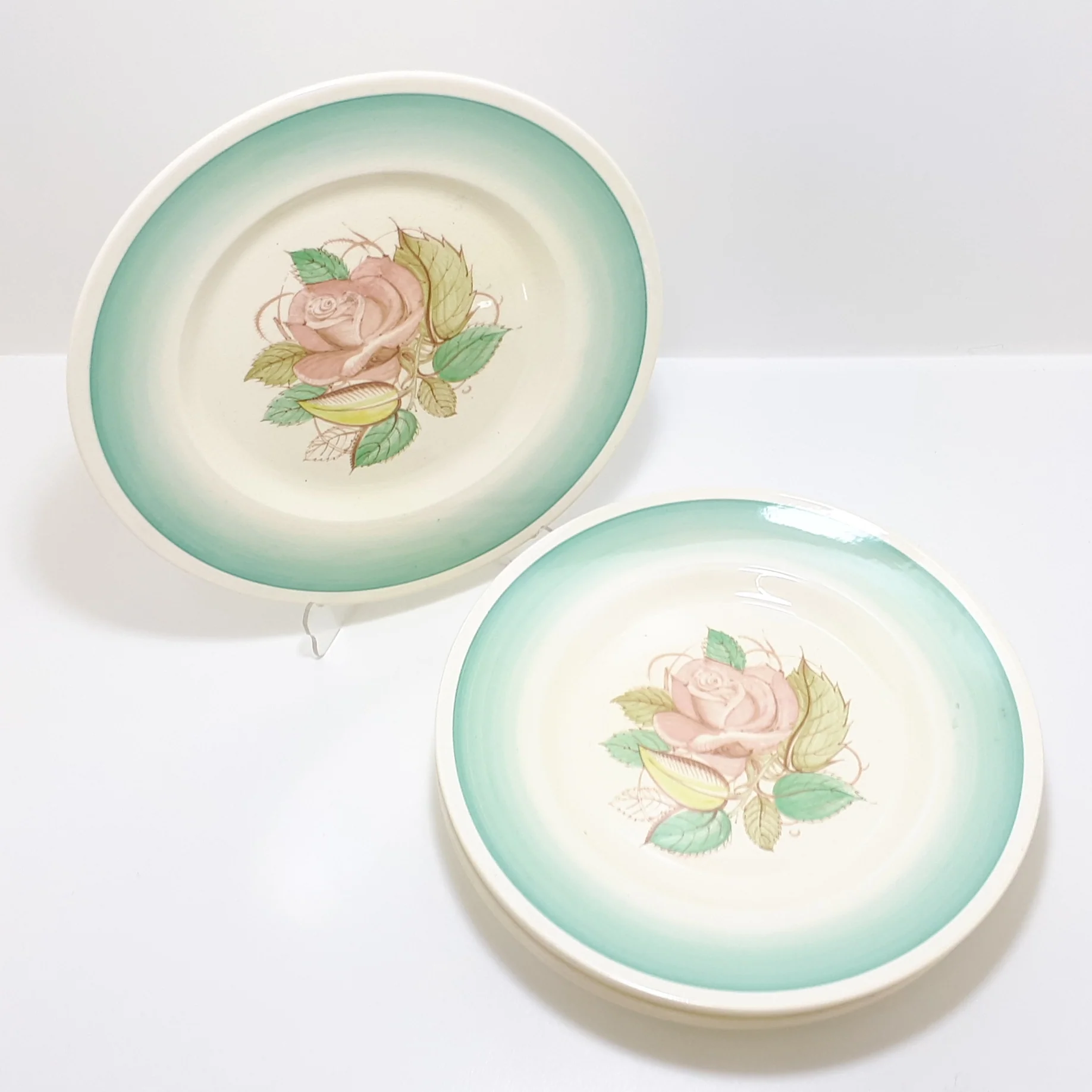 Susie Cooper Set of Bread / Salad Plates – Patricia Rose Pattern - Image 2