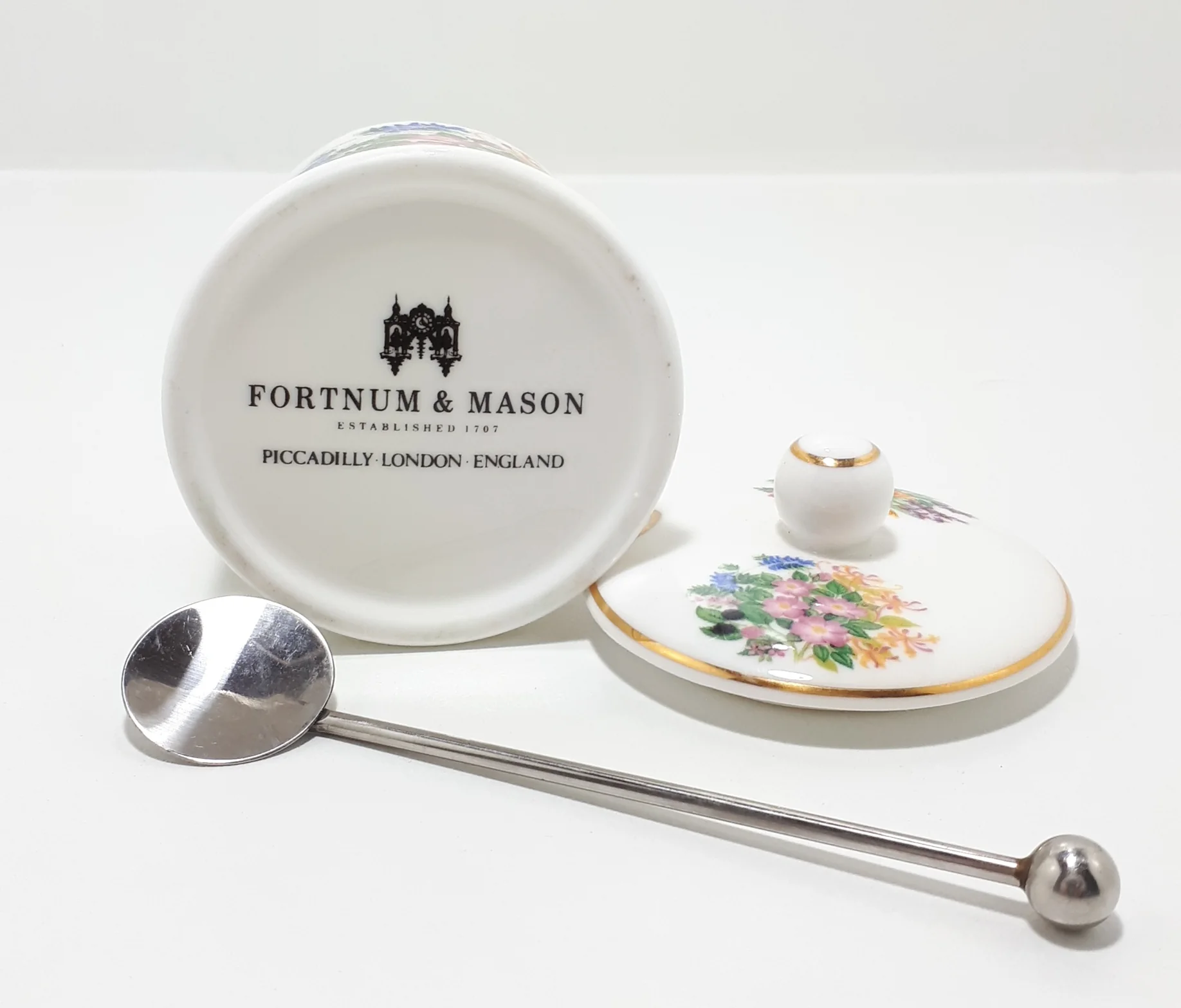 Very Fine Lidded Porcelain Jam Jar & Spoon - Image 5