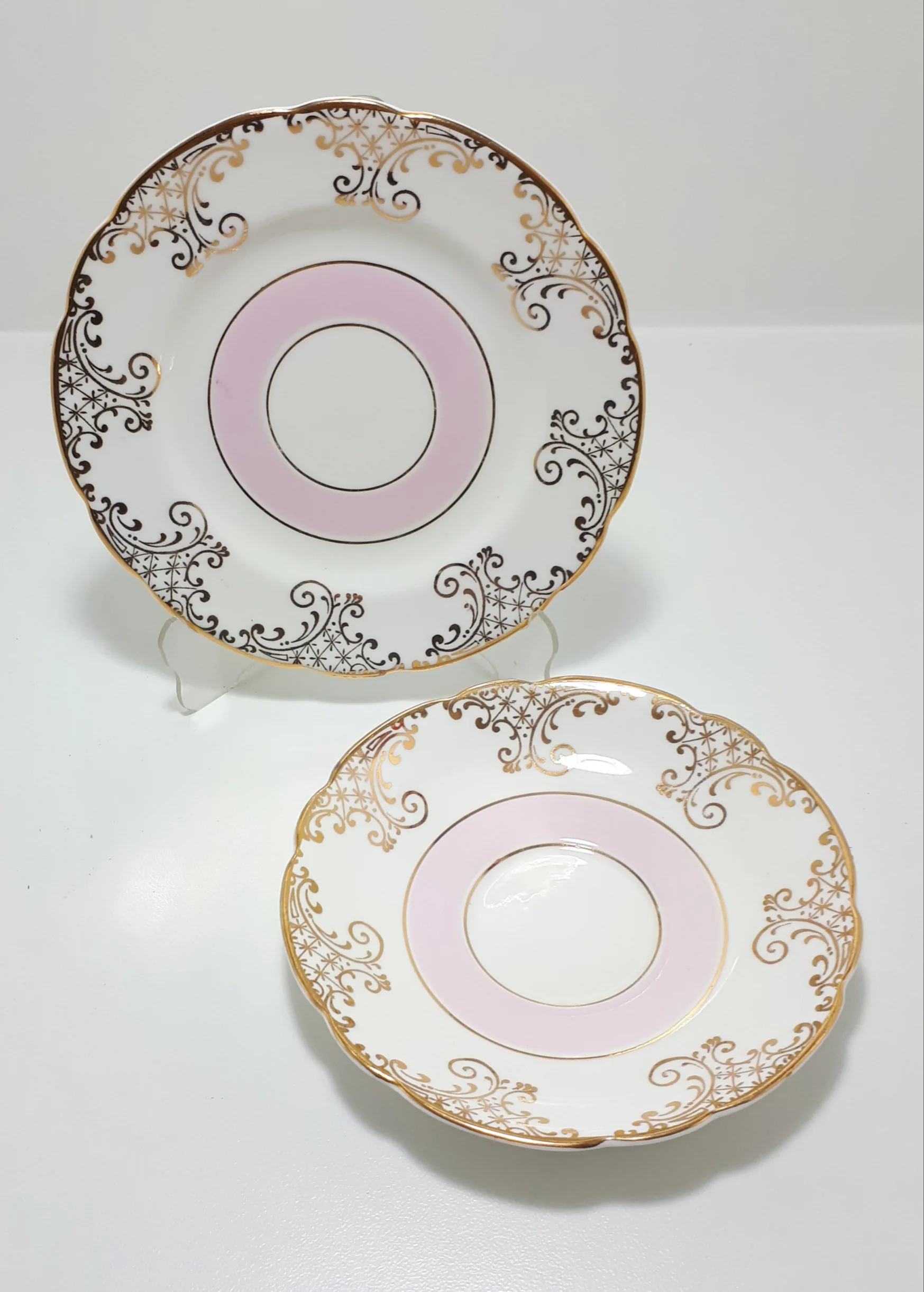 Vintage 1950's - 1960's Regency Bone China (British Anchor Pottery Co Ltd) Tea Plate & Saucer - Image 4