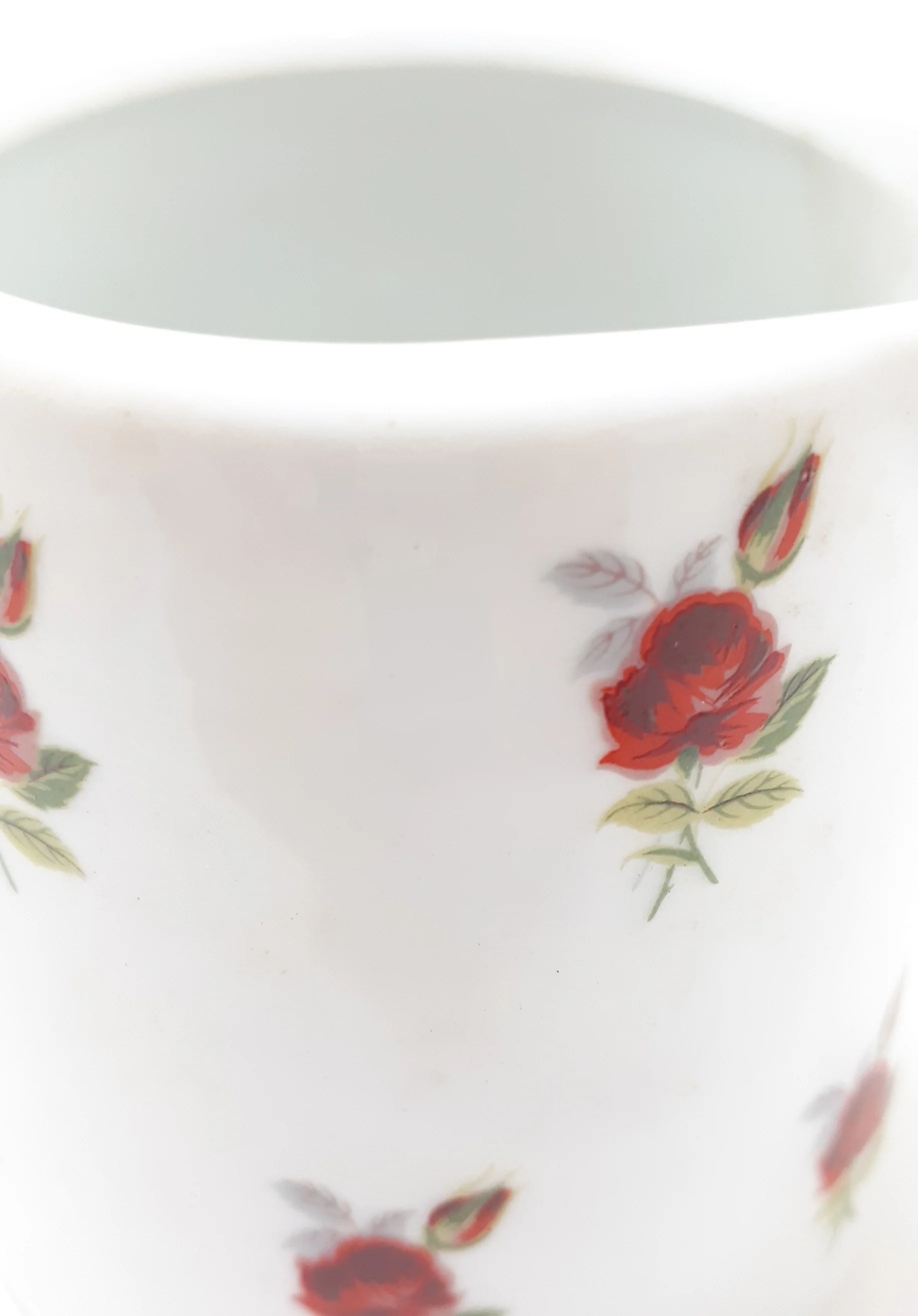 Vintage Deco Designed Porcelain Creamer With Red Roses - Image 5