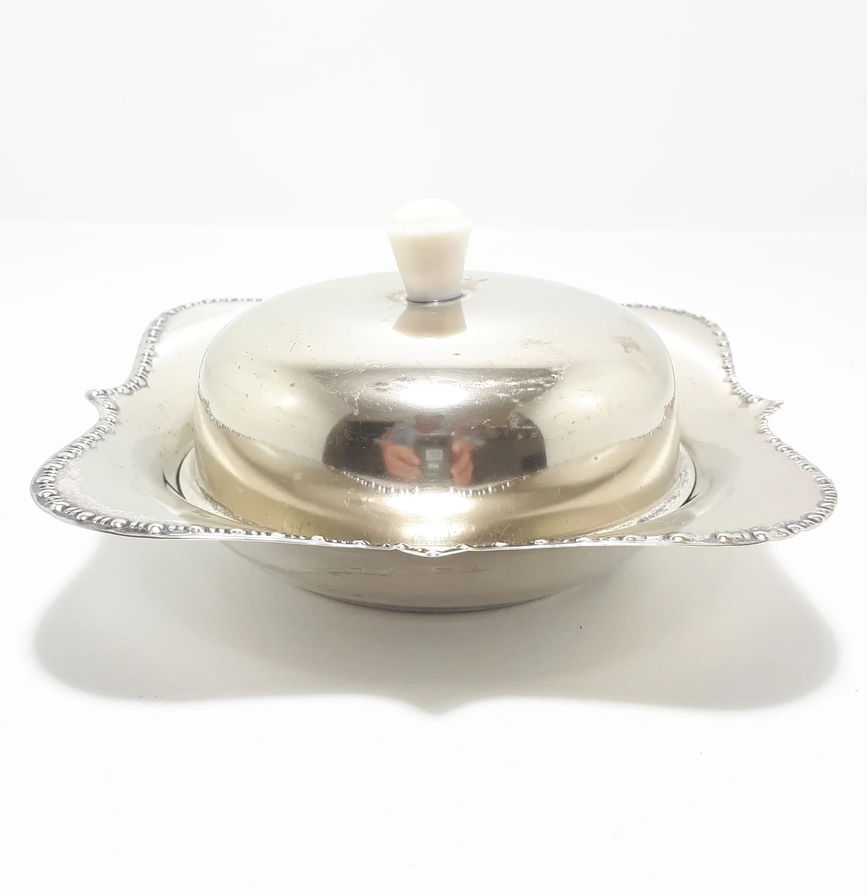 Vintage Deco Yeoman Silver Plated Lidded Butter Dish with Frosted Glass Liner