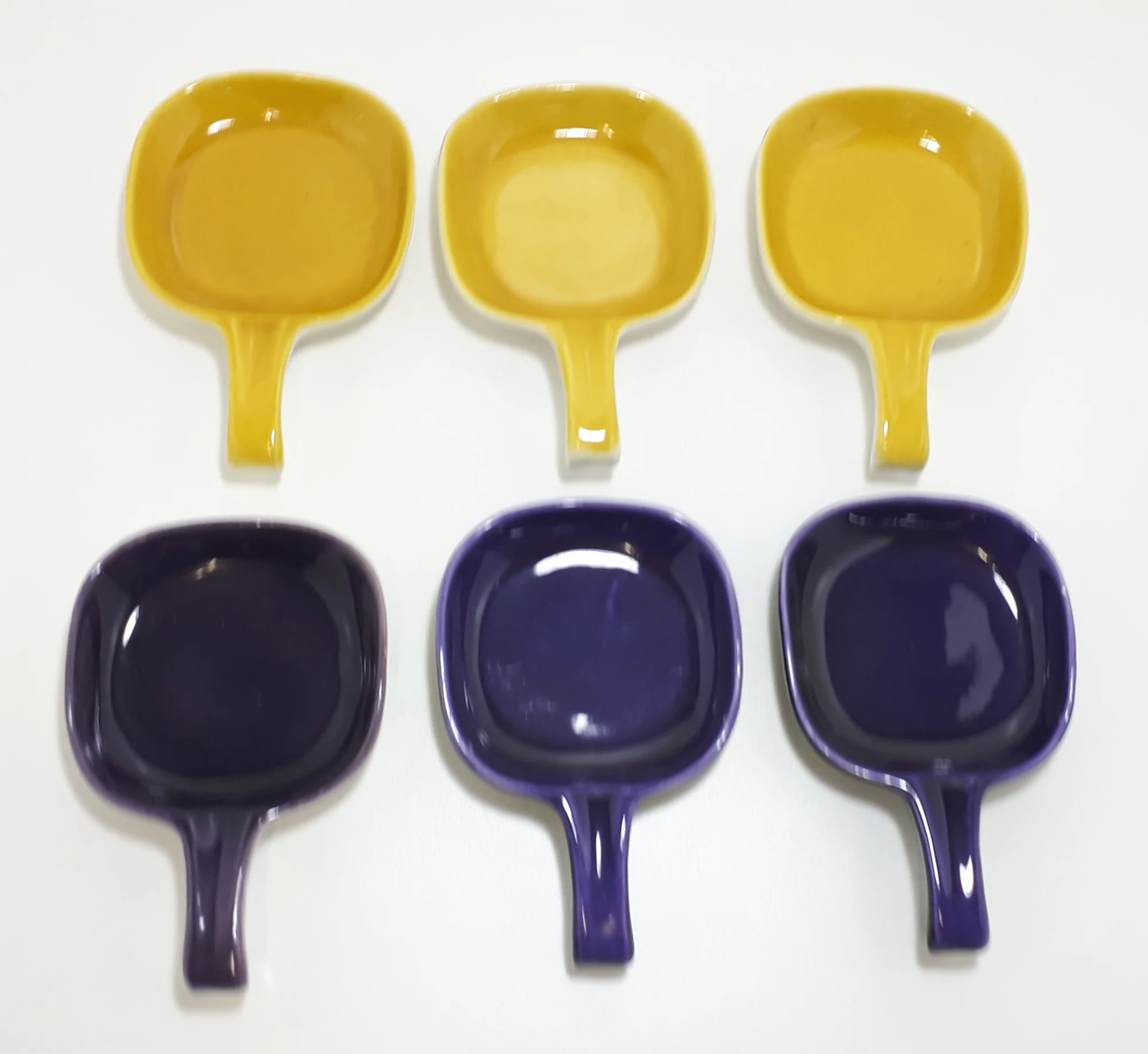 Vintage Italian Glazed Ceramic Pan Shaped Bowls – Purple & Mustard Yellow - Image 8