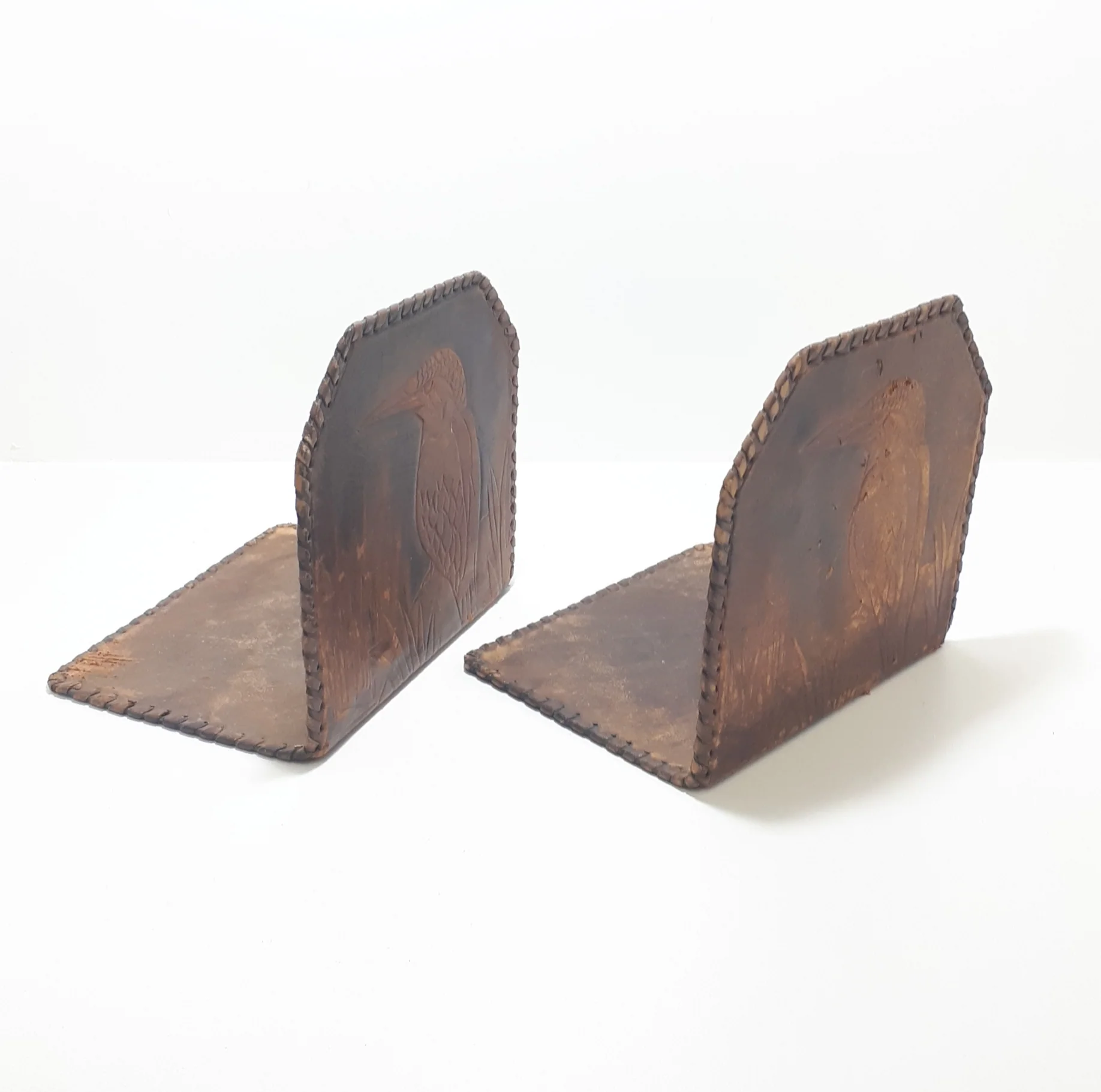 Vintage Set Of Two Kingfisher Etched Genuine Leather Bookends - Image 3