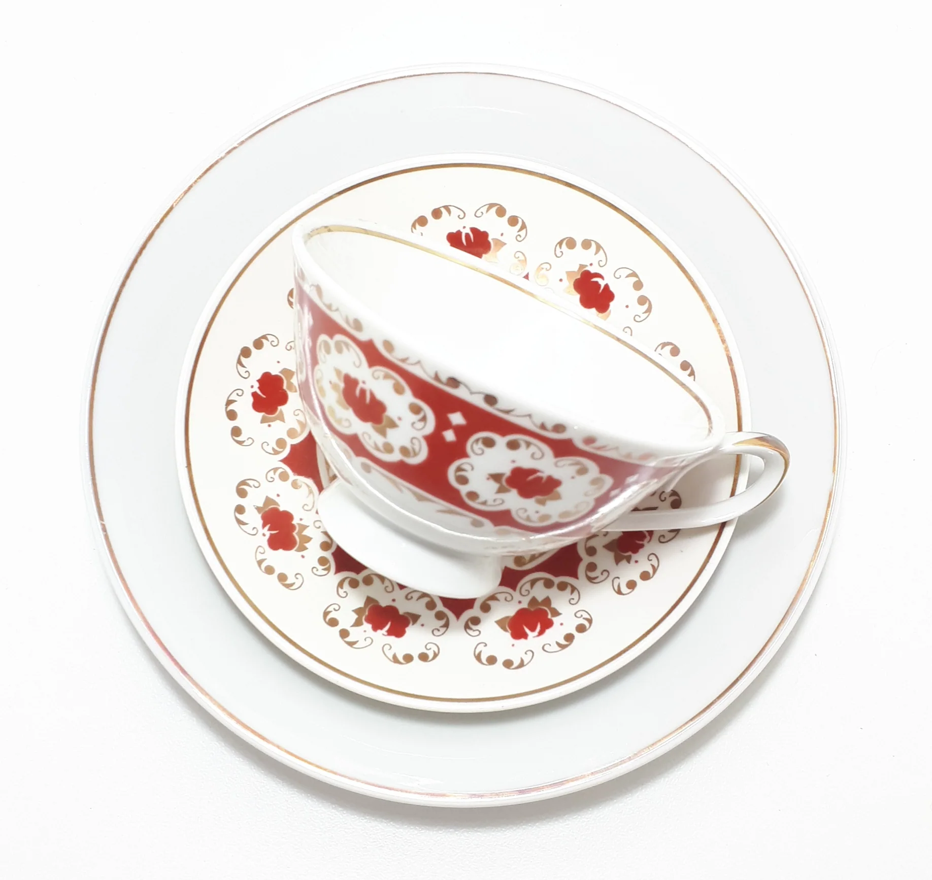 White, Red & Gold Colditz Porcelain Tea Trio - Image 2