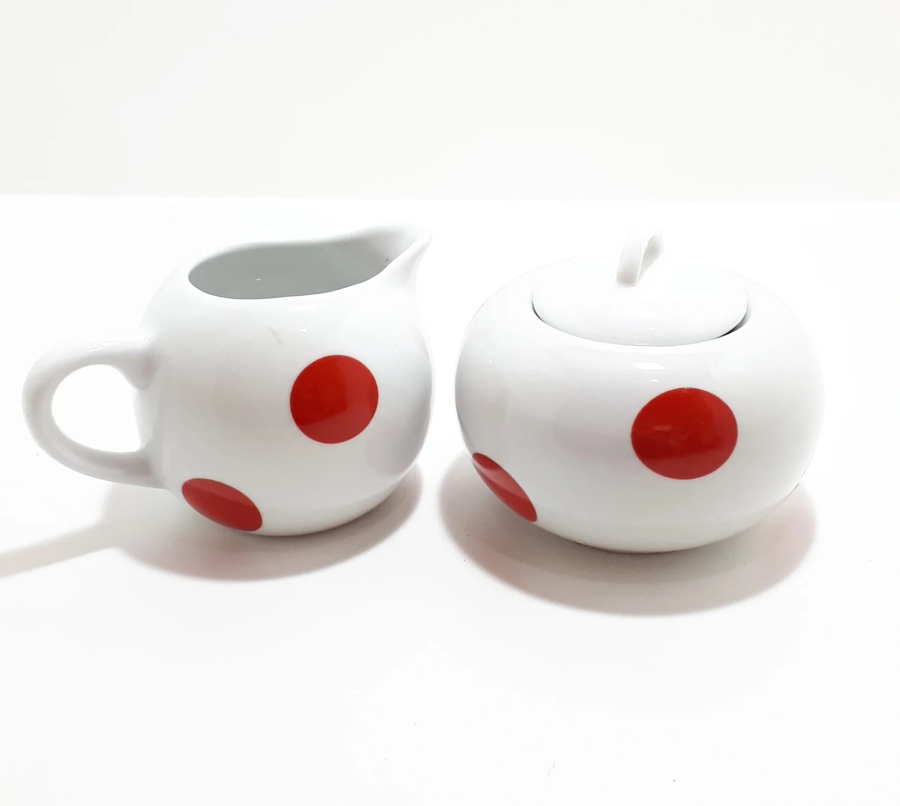 Wiesenthal Porzellan Wirtschaft Kwalitat Porcelain Polka Dot Creamer & Matching Lidded Sugar Bowl